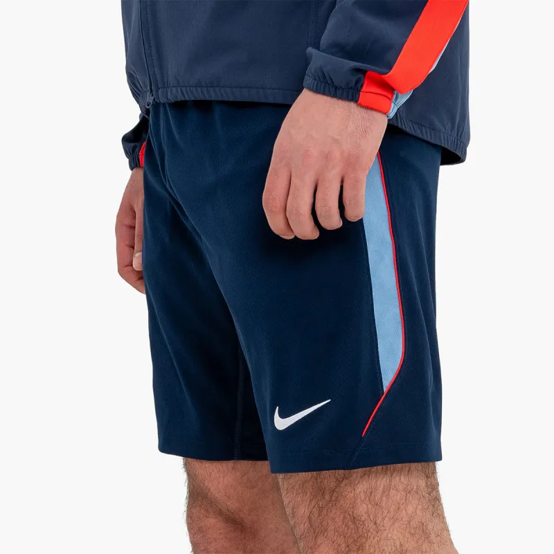 Nike ENT Strike 