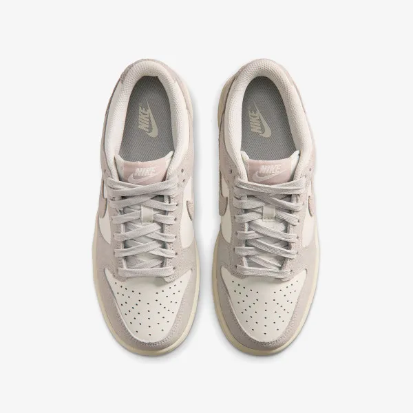 Nike Dunk Low SE 