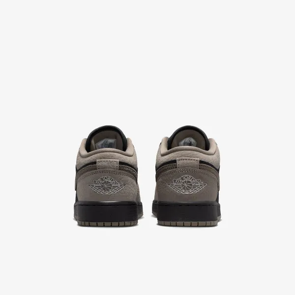 Jordan AIR JORDAN 1 LOW SE (GS) 