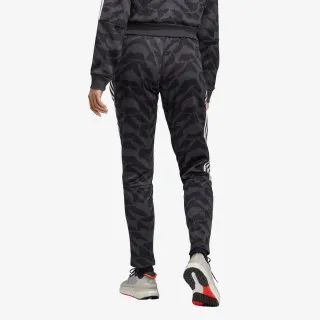 adidas Tiro 