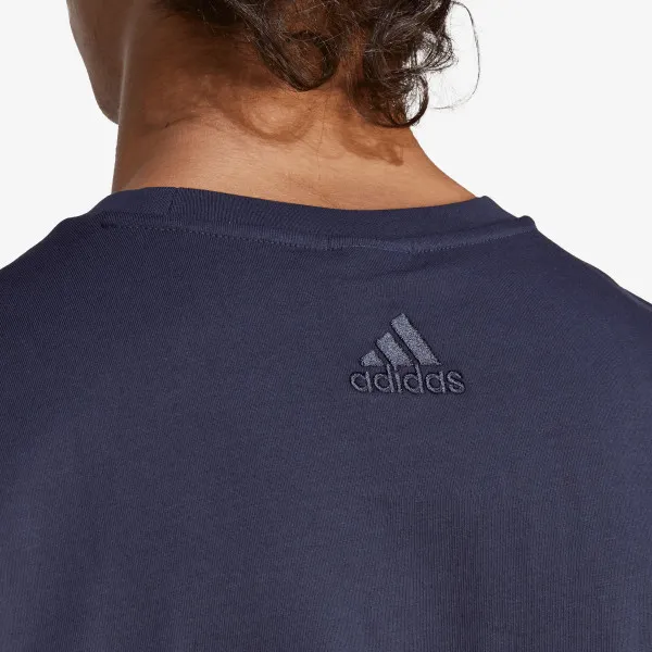 adidas T-shirt Essentials 