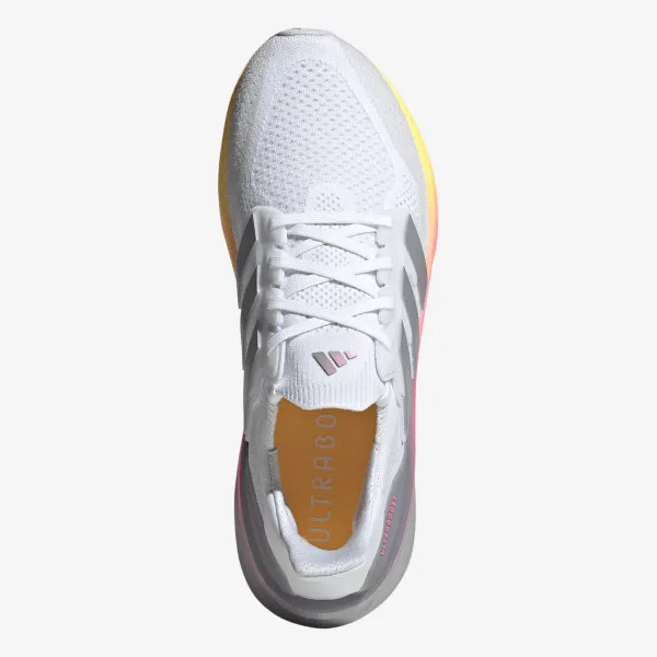 adidas Ultraboost 5 