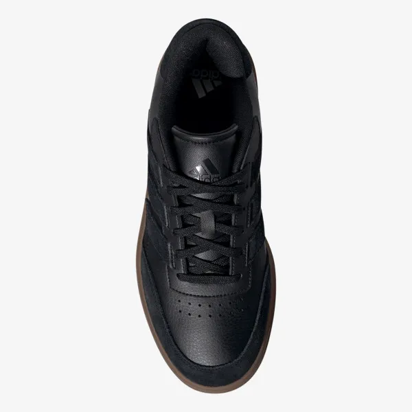 adidas Courtblock 