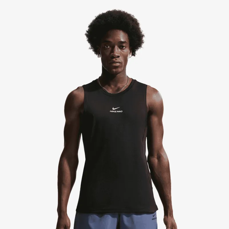 Nike Primary 