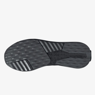 adidas TENISICE AVRYN 