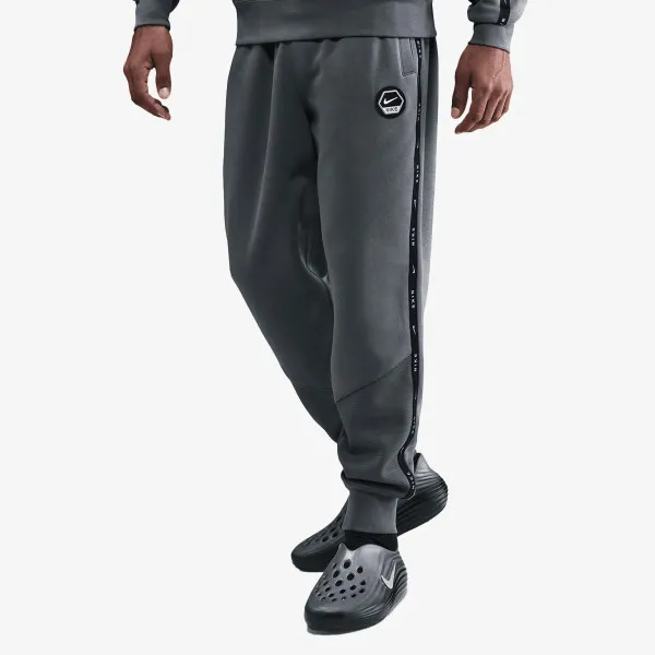 Nike M NSW CS JOGGER FLC BB 