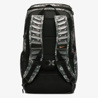 Nike Varsity Elite 