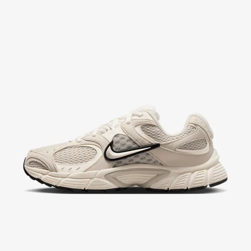 Nike W NIKE V5 RNR 