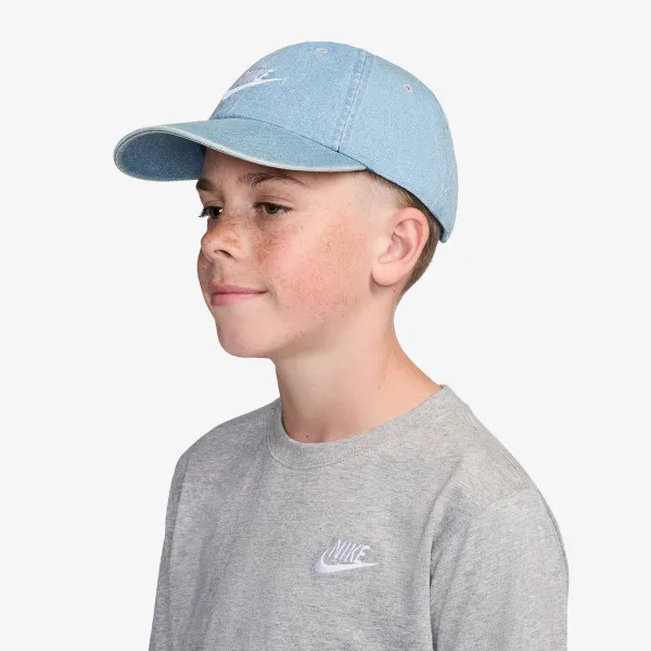 Nike Club 