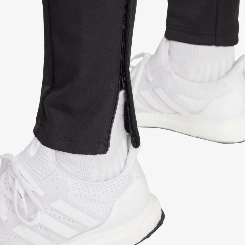 adidas Tiro 