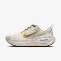 Nike W NIKE VOMERO PLUS NA9 