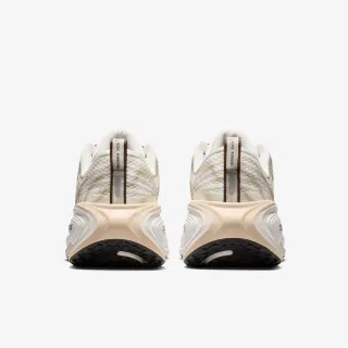 Nike W NIKE VOMERO PLUS NA9 