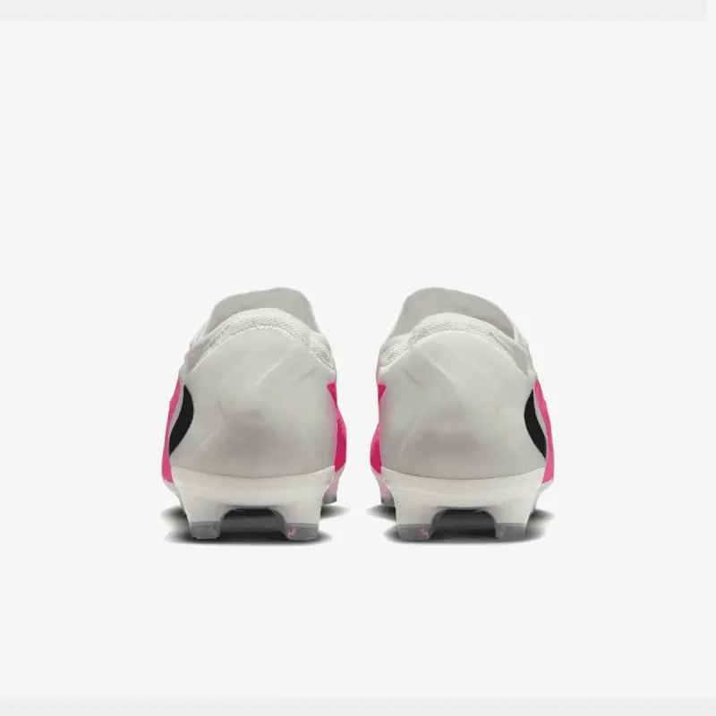Nike Phantom 6 