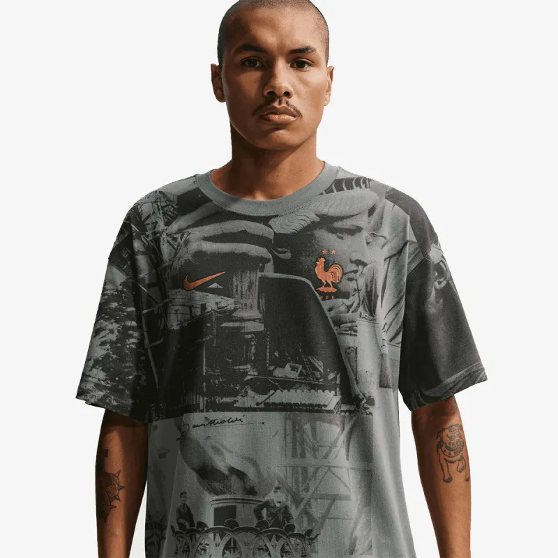 Nike FFF 