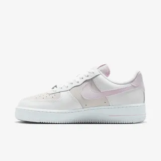 Nike W AIR FORCE 1 '07 SE HRDWR 