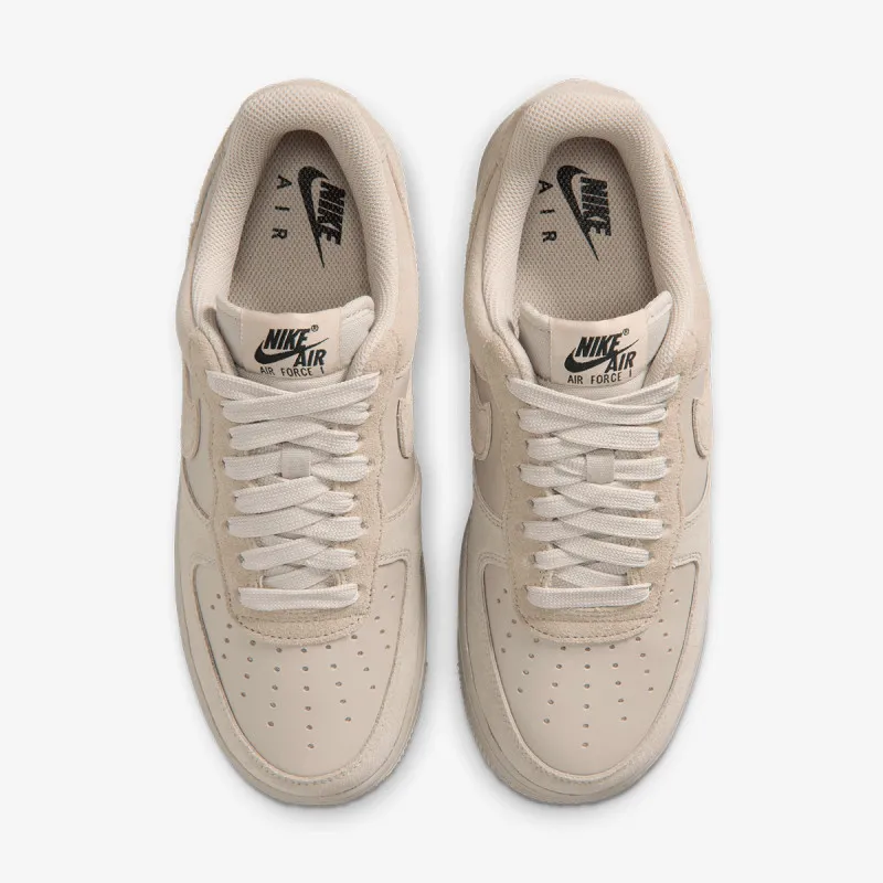 Nike WMNS AIR FORCE 1 '07 