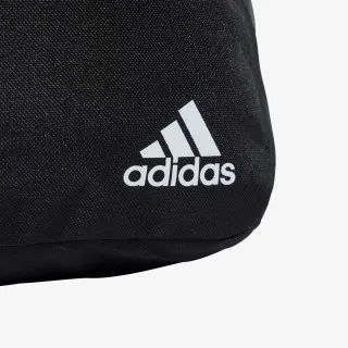 adidas Classic 