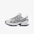 New Balance K 740 