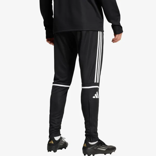 adidas SQ25 TR PNT 