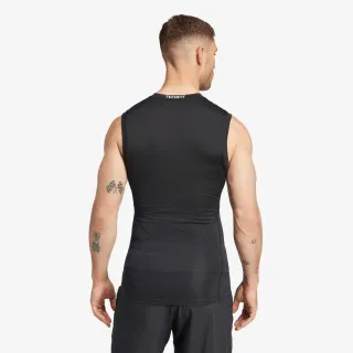 adidas Techfit 