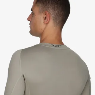 adidas Techfit 