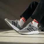 adidas Retropy F2 