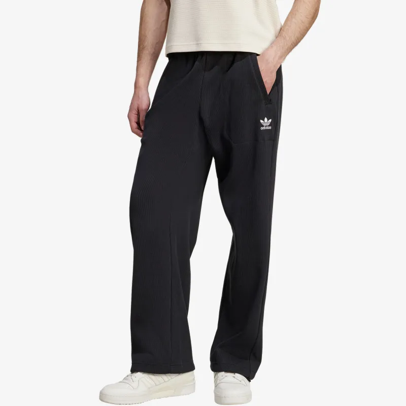 adidas ESSENTIALS PT 