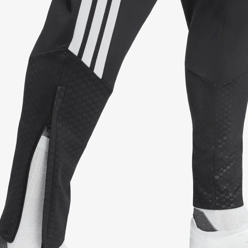 adidas LFC TR PNT 