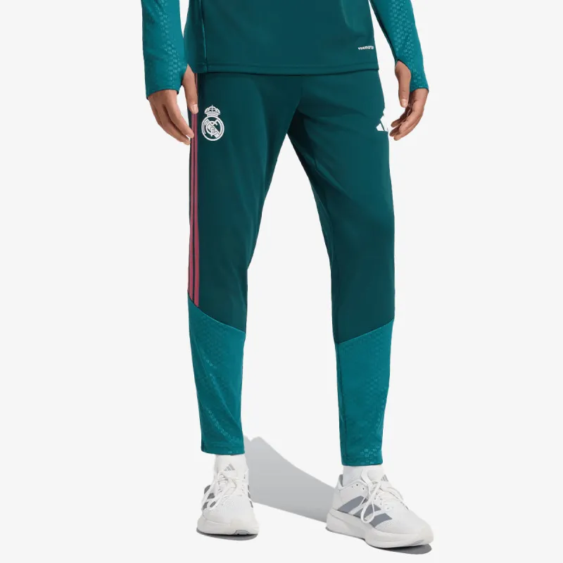 adidas REAL TR PNT 