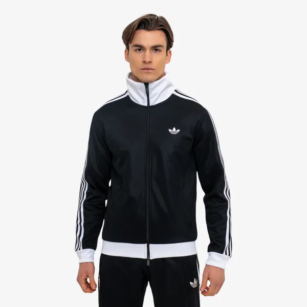 adidas Classic 