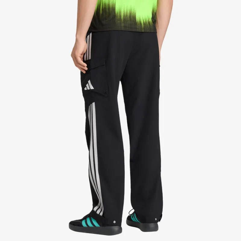 adidas Mercedes-AMG Petronas Formula 1 Team Mechanics 