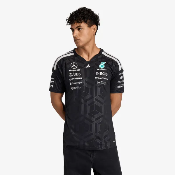 adidas Mercedes-AMG Petronas Formula 1 Team 