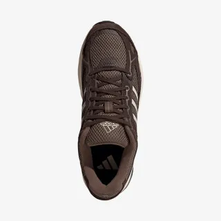 adidas SPIRITAIN 2000 