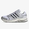 adidas ADISTAR CONTROL 5 