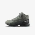 Salomon Outway 