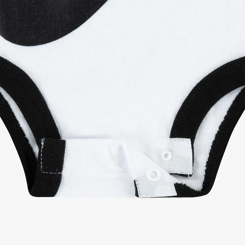 Nike Futura Logo 