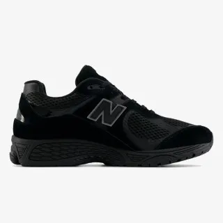 New Balance 2002R 