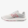 New Balance 520 