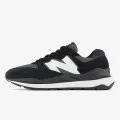 New Balance 5740 