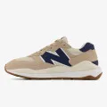 New Balance 5740 