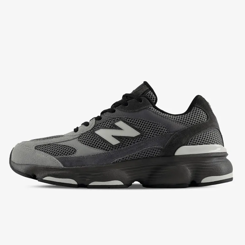 New Balance 603 