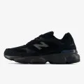 New Balance 603 