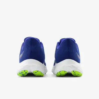 New Balance Evoz 