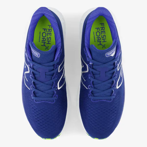 New Balance Evoz 