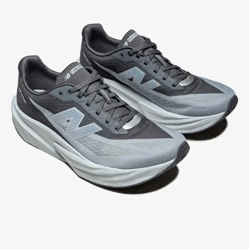 New Balance FCX 