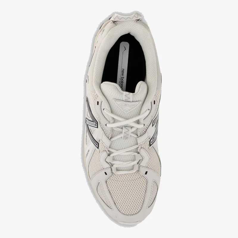 New Balance 610 