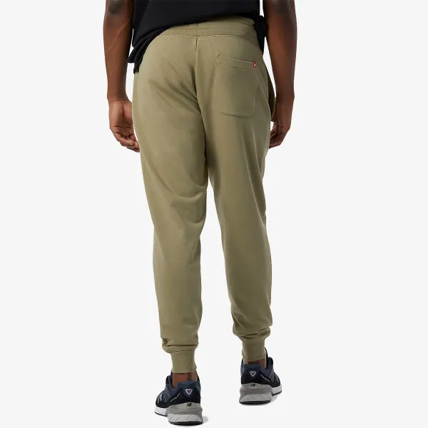 New Balance Essentials Stacked Logo Sweatpant 