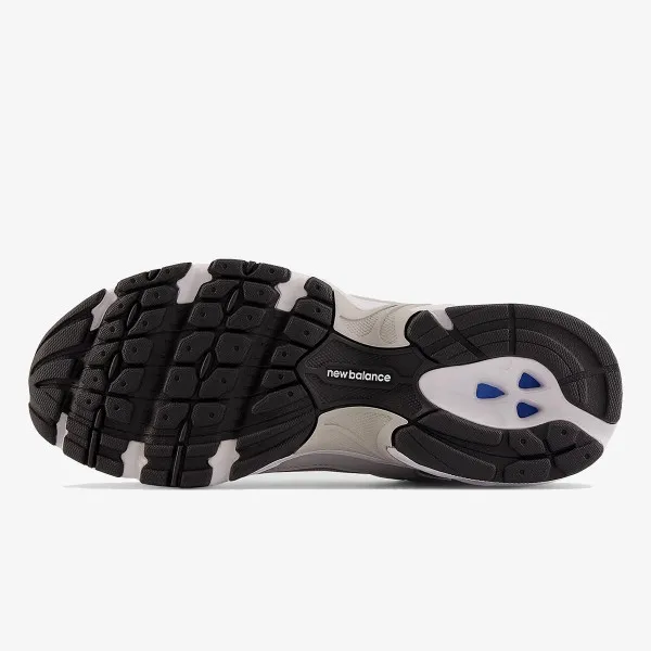 New Balance TENISICE 530 