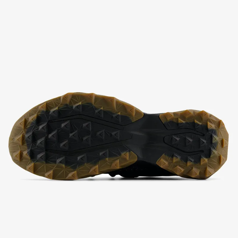 New Balance Tektrel 