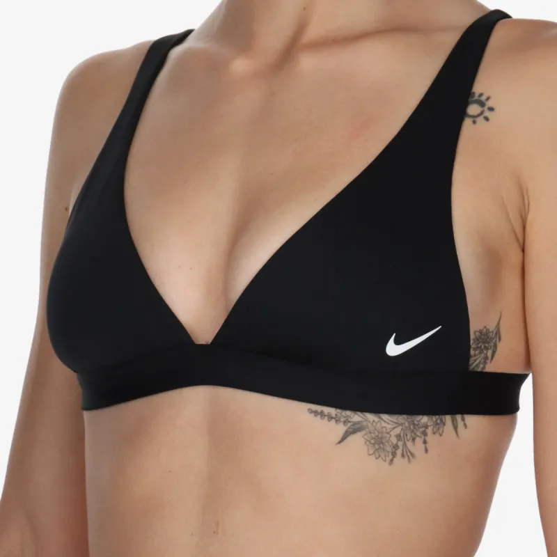 Nike Essential 
